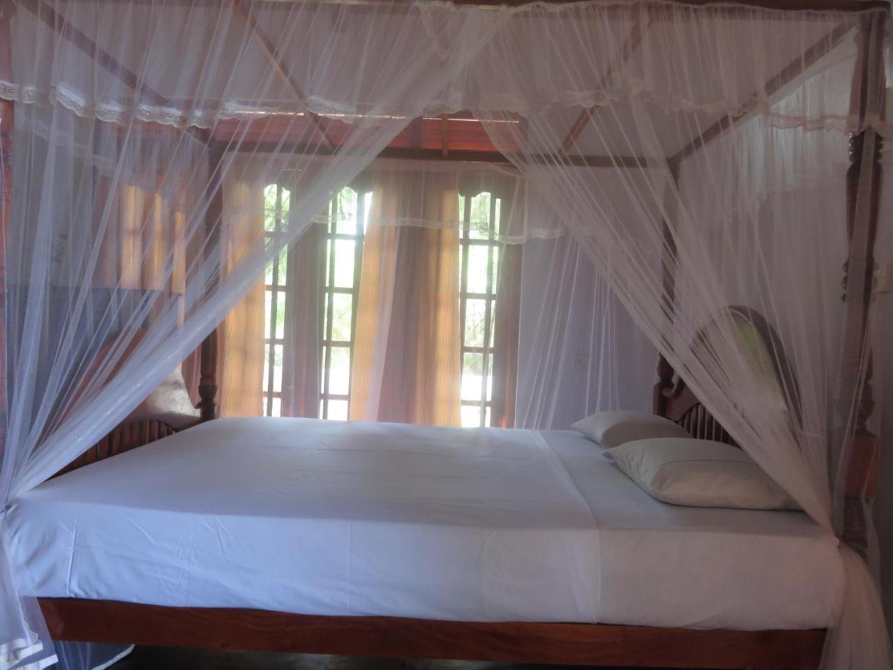 Beach Lagoon Guesthouse Tangalle Exterior photo